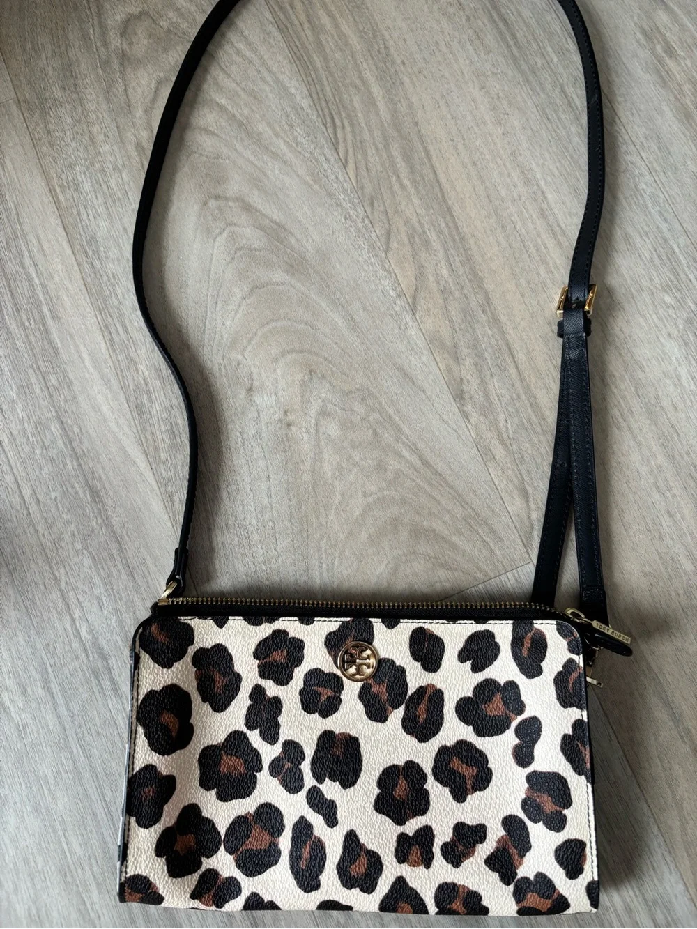 Tory Burch NWOT Crossbody